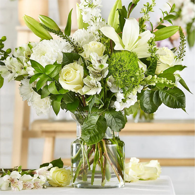 Classic Ivory – A Florist Original - Style:Exquisite