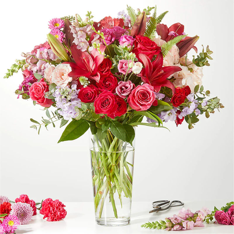 Swooning Over You - A Luxury Florist Original - Style:Exquisite