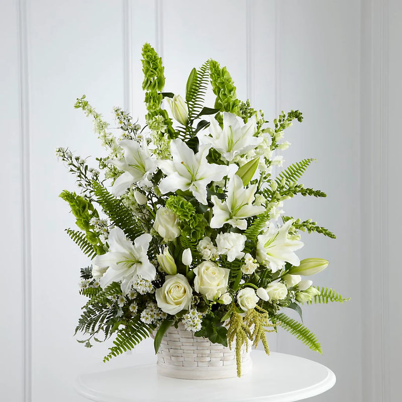 In Our Thoughts Arrangement - Style:Deluxe
