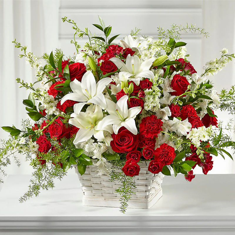 Sentiments of Love Arrangement - Style:Deluxe