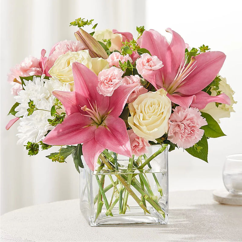 By Your Side Bouquet - Style:Deluxe