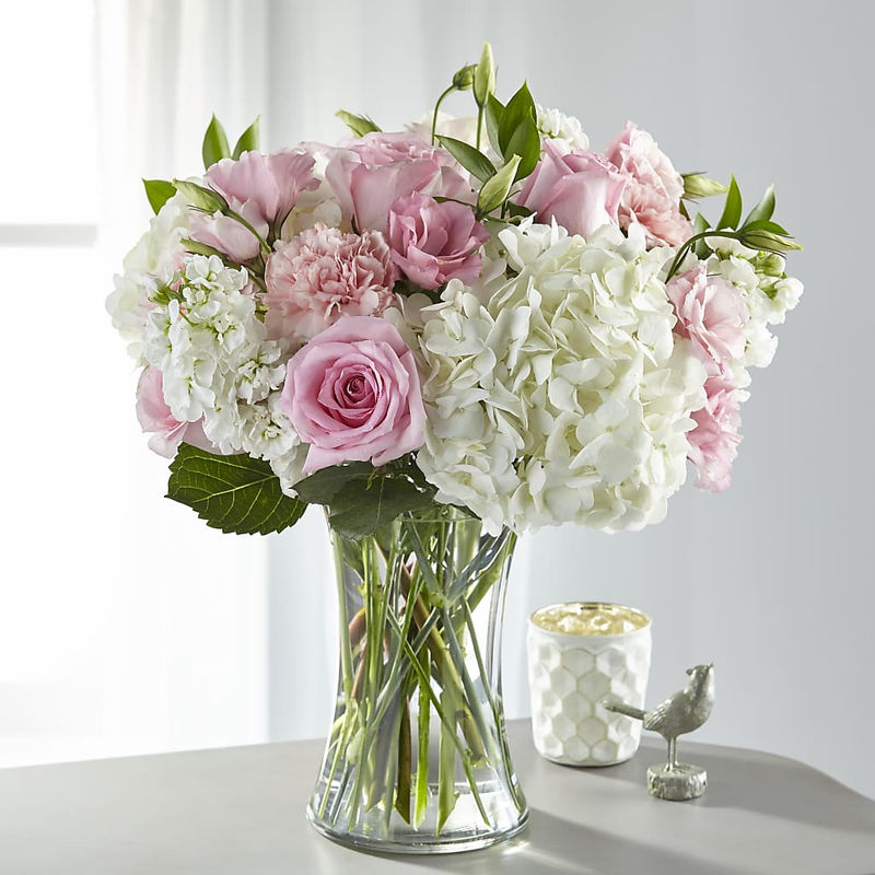 Guiding Grace Bouquet - Style:Deluxe