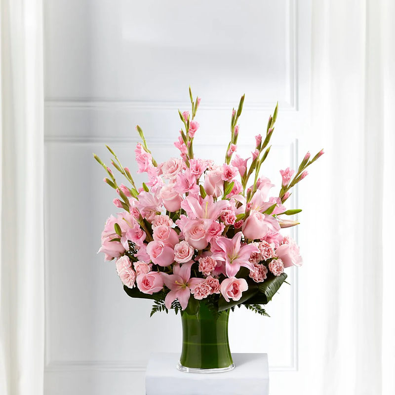 Lovely Tribute Bouquet - Style:Premium