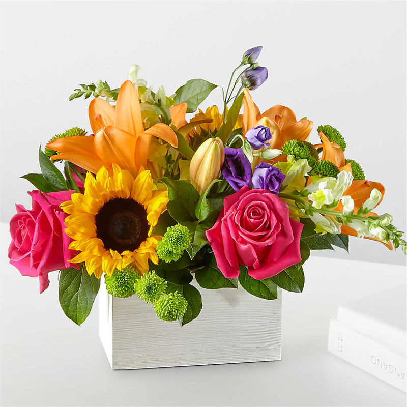 Best Day Box Bouquet - Style:Deluxe