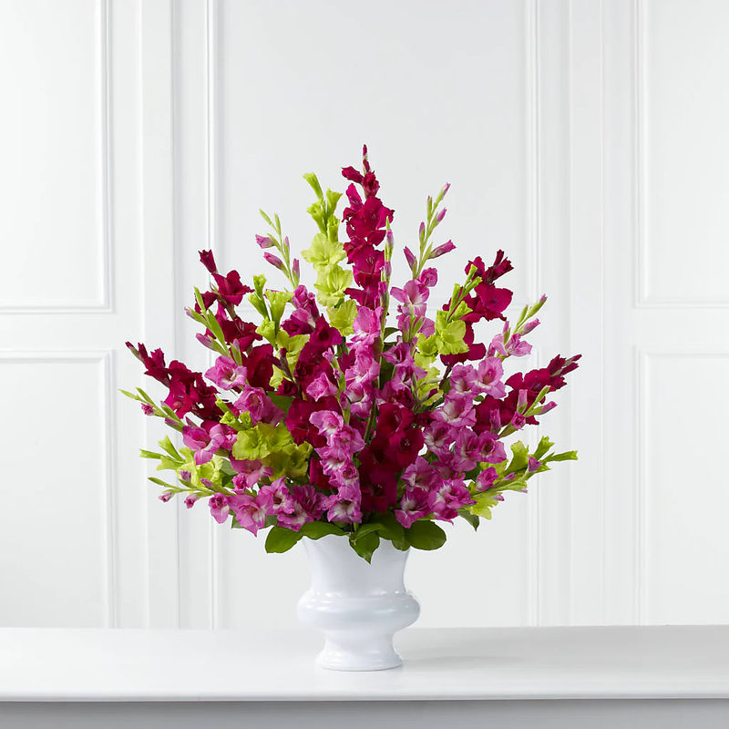 Solemn Offering Arrangement - Style:Standard