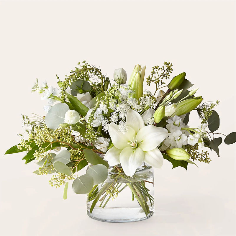 Alluring Elegance Bouquet - Style:Deluxe