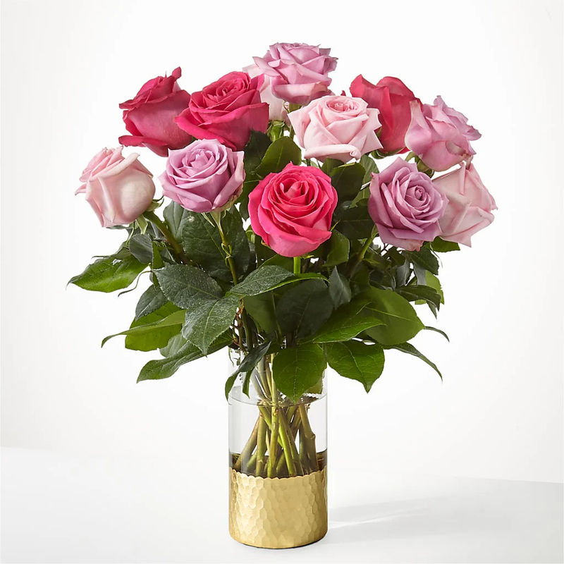 Pure Beauty Mixed Roses - Style:Standard - 12 Roses