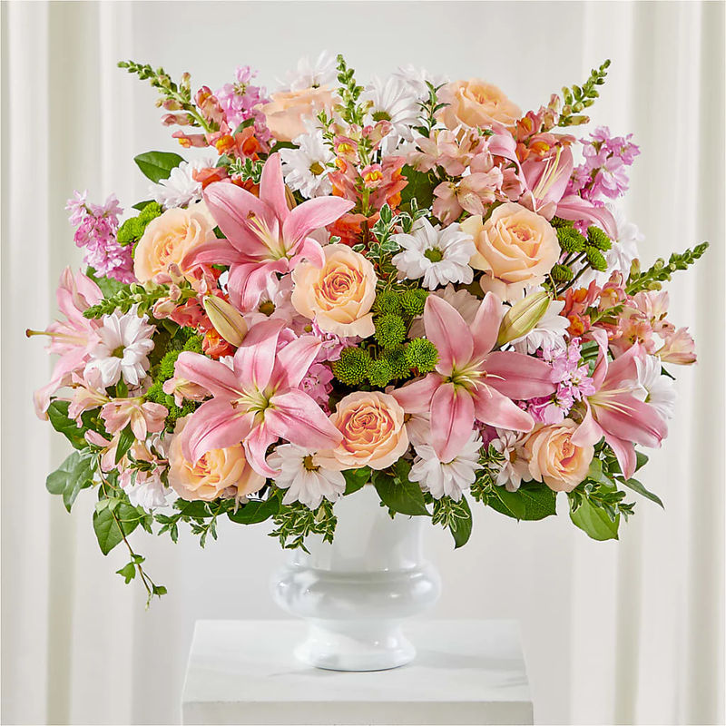 Heartfelt Gesture Urn Arrangement - Style:Premium