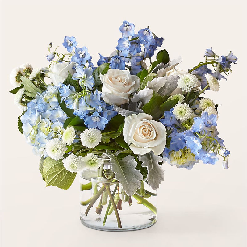Clear Skies Bouquet - Style:Deluxe