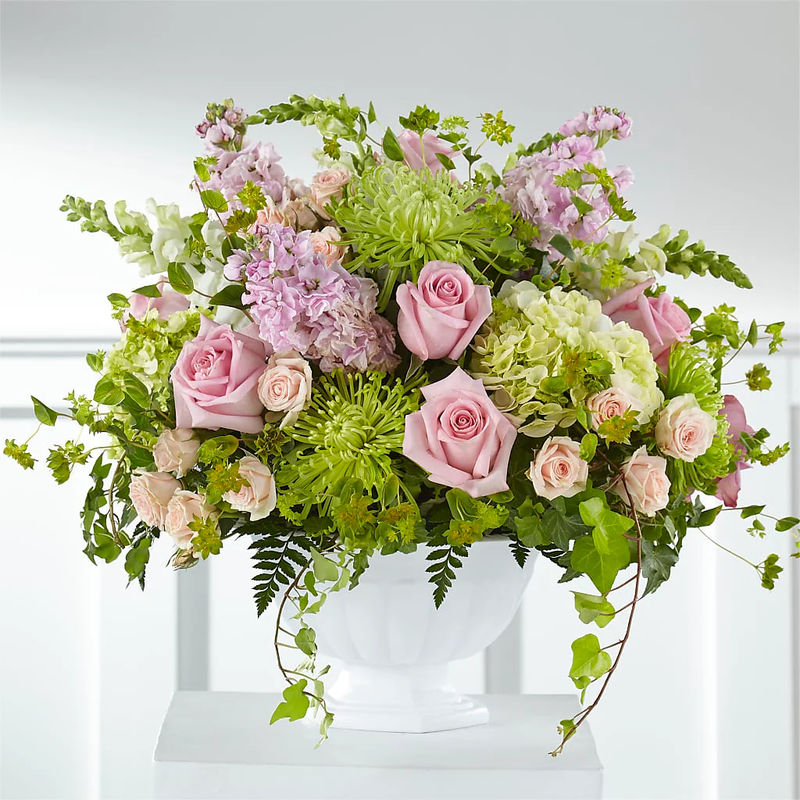 Radiant Embrace Arrangement - Style:Standard