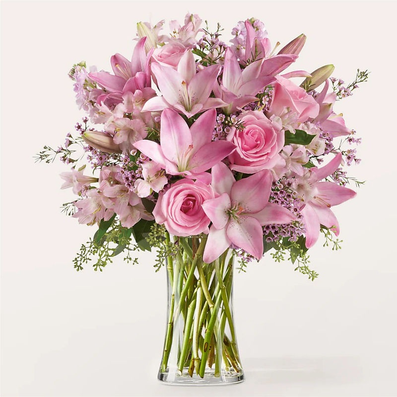 Gentle Gesture Bouquet - Style:Deluxe