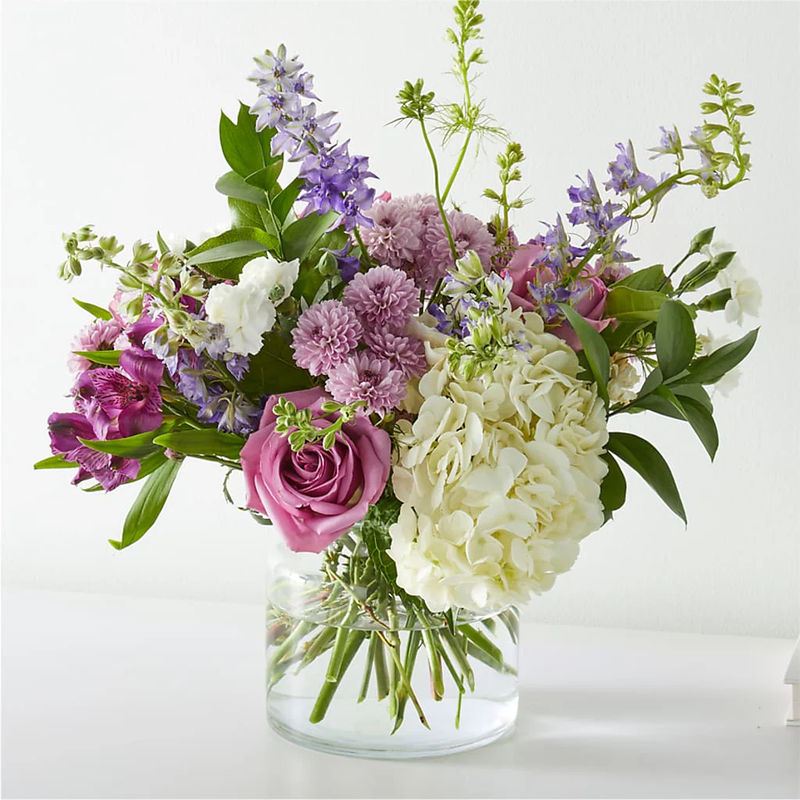 Violet Caress Bouquet - Style:Deluxe