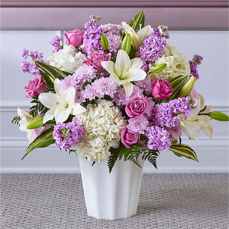 Heaven Sent Floor Basket - Style:Standard