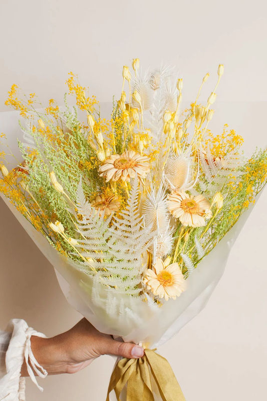 The Citrine Bouquet in 4 Sizes - Size:Statement Bouquet