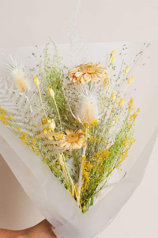 The Citrine Bouquet in 4 Sizes - Size:Standard Bouquet
