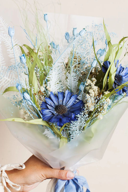 The Cloud Bouquet in 4 Sizes - Size:Deluxe Bouquet