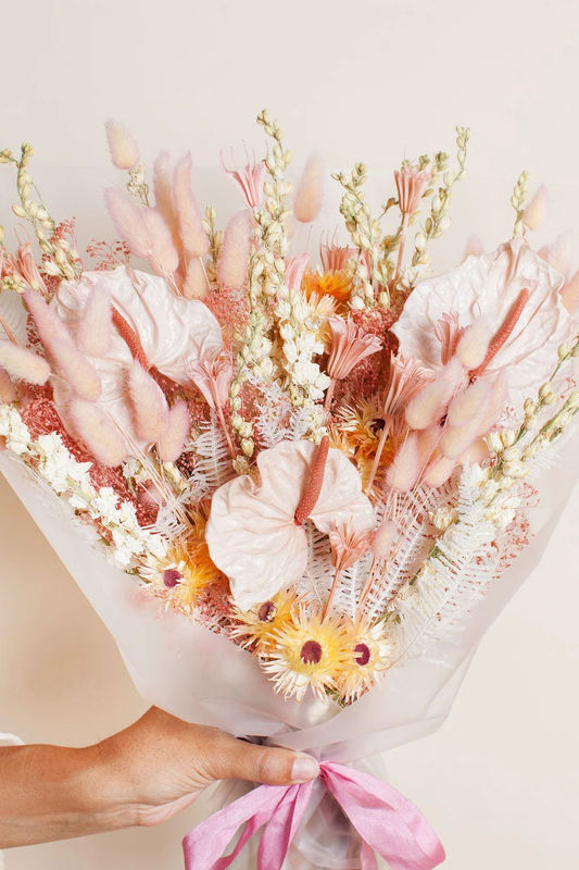 The Sunset Bouquet in 4 Sizes - Size:Statement Bouquet