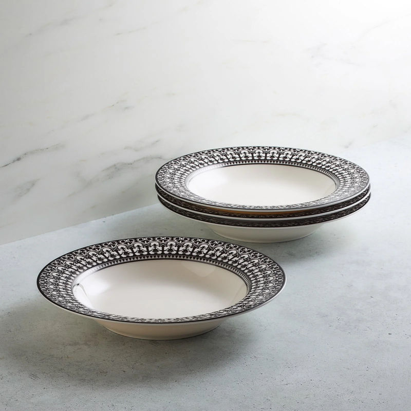 Casablanca Rimmed Soup Bowl - Size:Set of 4