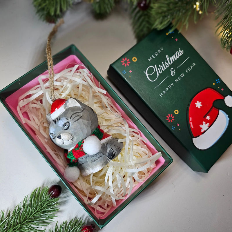 Cat with Scarf Hanging Christmas Tree Ornament – Gift Box Included - Style:WI-H-Cathat-GreenBox