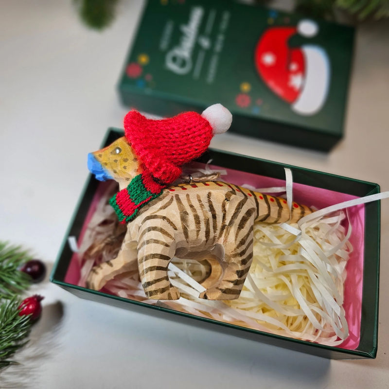 Parasaurolophus with Scarf and Hat Hanging Christmas Tree Ornament – Gift Box Included - Style:Parasaurolophus-Scarf-Hat Green GiftBox