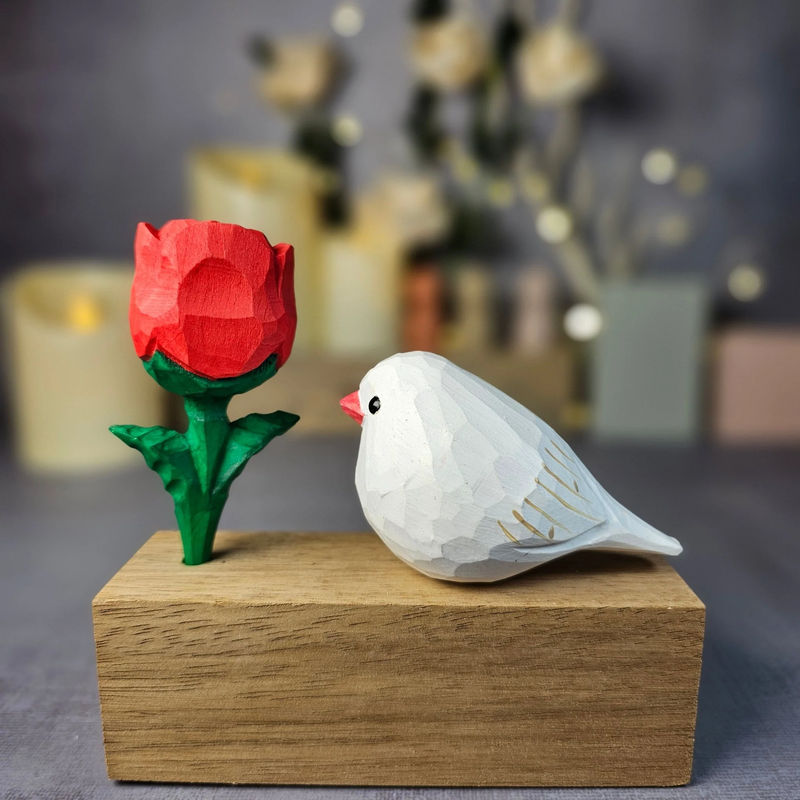 Zebra Finch with Rose - Color:White