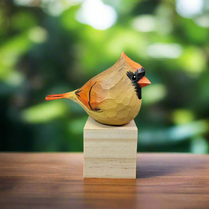 Northern Cardinal Bird Figurines Hand Carved Painted Wooden - Style:Female