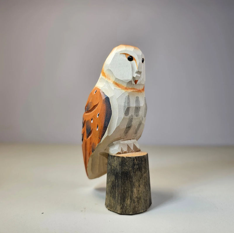 Owl Figurines Hand Carved Painted Wooden - Style:C: Barn Owl