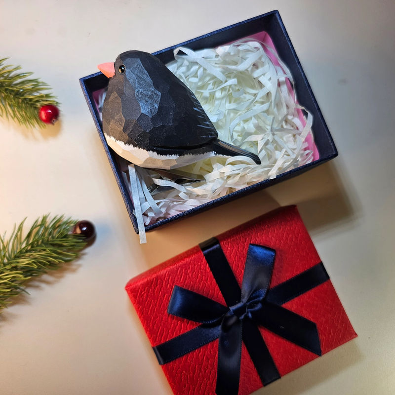 Clip-on Bird Ornaments With Gift Box Packing - Style:Junco