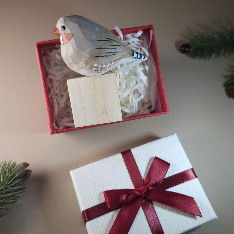 Bird Figurine comes with wooden stand and gift box packaging - Style:Zebra Finch-B