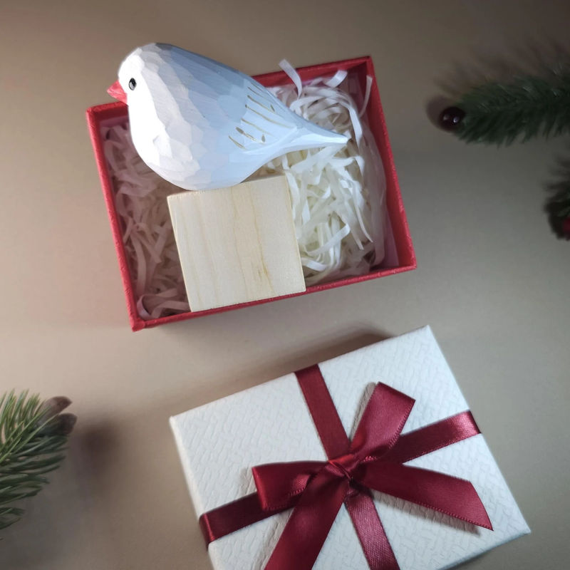 Bird Figurine comes with wooden stand and gift box packaging - Style:Zebra Finch-C