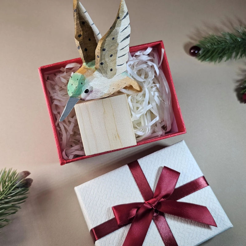 Bird Figurine comes with wooden stand and gift box packaging - Style:Humming bird_A