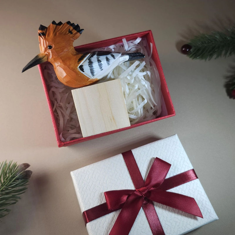 Bird Figurine comes with wooden stand and gift box packaging - Style:Hoopoe