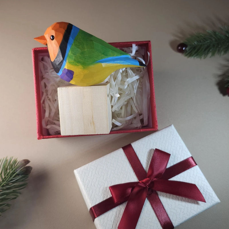 Bird Figurine comes with wooden stand and gift box packaging - Style:Gouldian finch_Orange