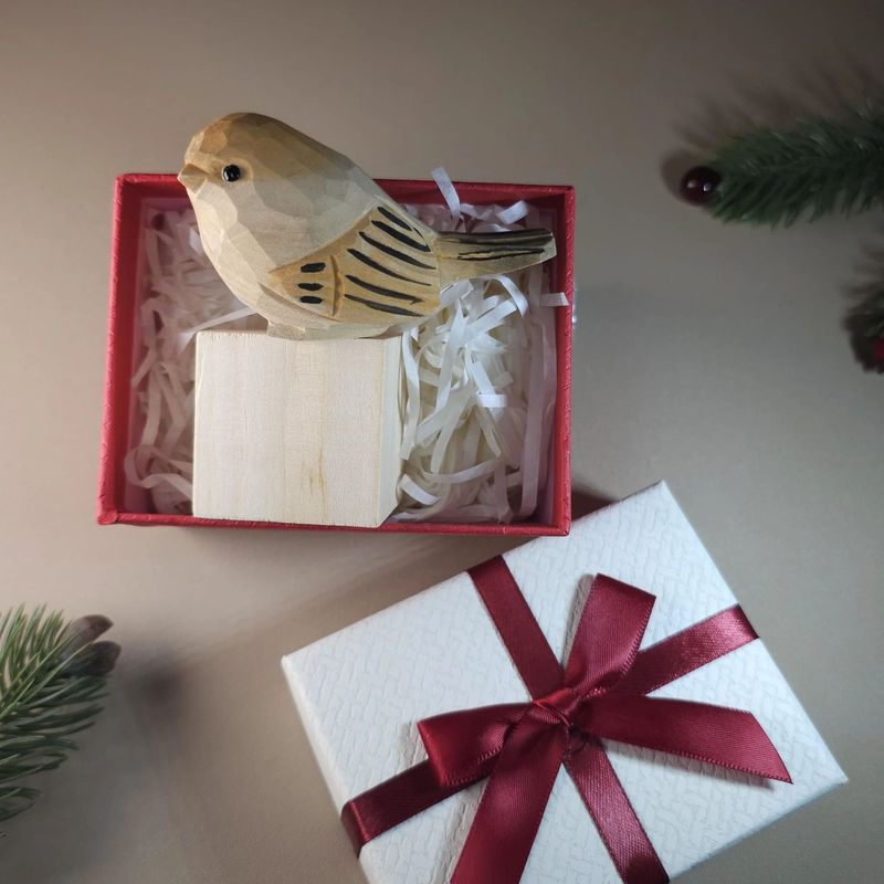 Bird Figurine comes with wooden stand and gift box packaging - Style:Chubby