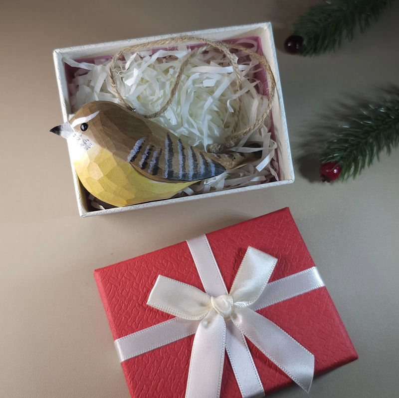 Bird Hanging Ornaments With Gift Box Packing - Style:Carolina Wrens