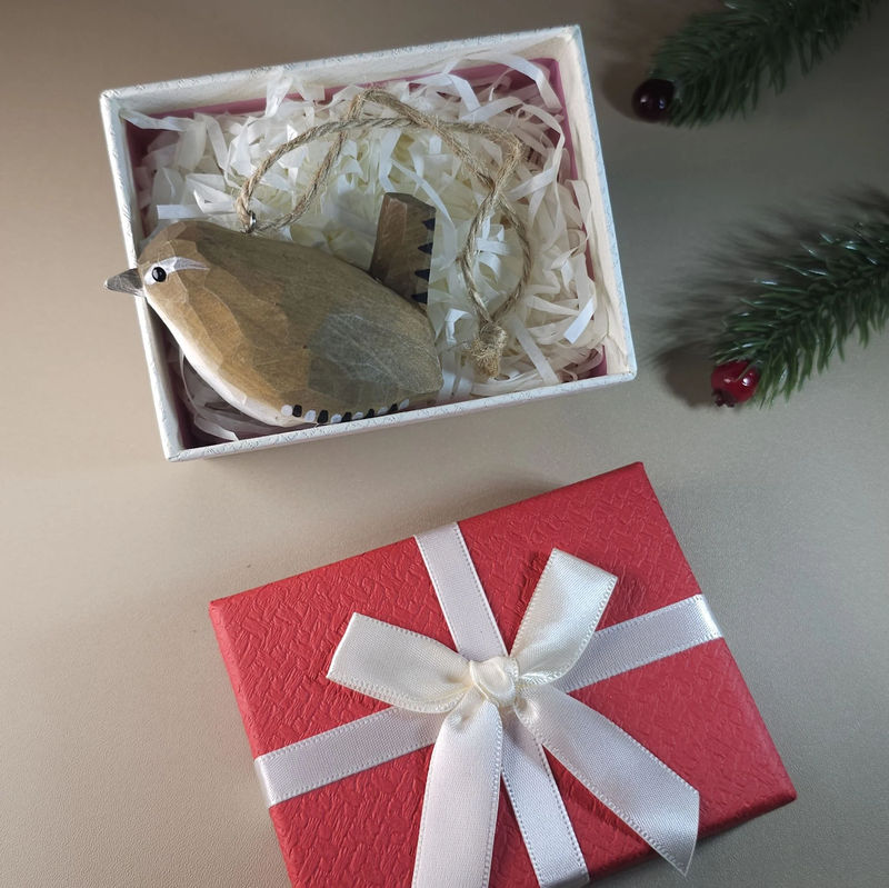 Bird Hanging Ornaments With Gift Box Packing - Style:Winter Wren