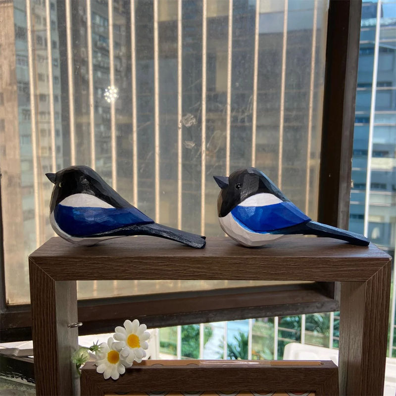 Customize Wooden Magpie Pair