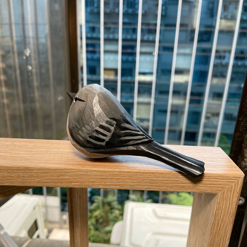 Northern Mockingbird Sculpted Hand-Painted Bird Figurines 1 pc