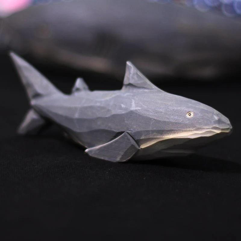 Hand-Painted Wooden Figurine – Striking Oceanic Decor - Size:S