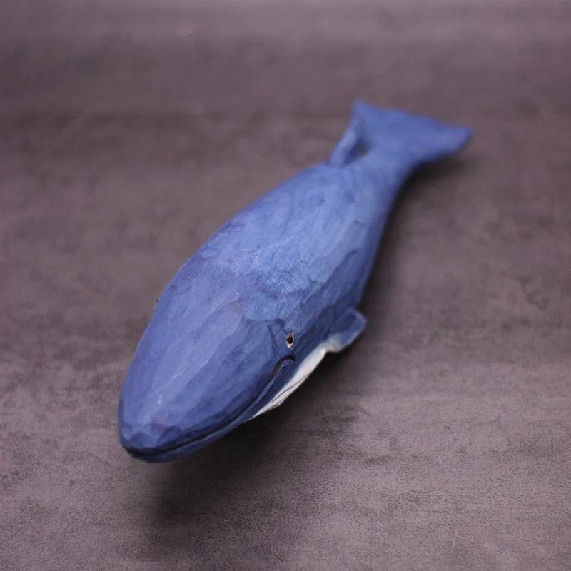 Hand-Painted Wooden Humpback Whale Figurine – Stunning Maritime Decor - Size:L